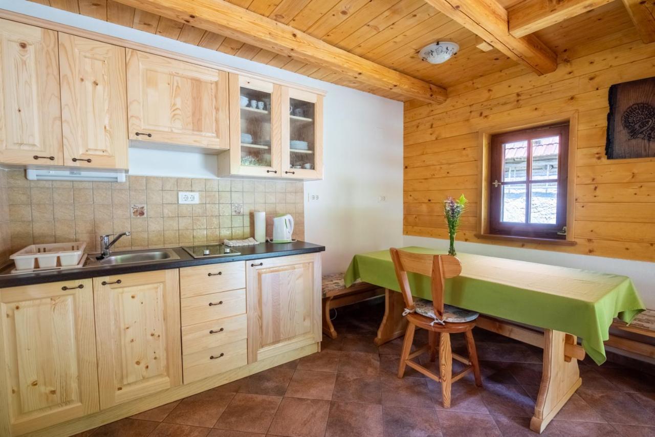 Cottages Kravanja Trenta Exterior photo